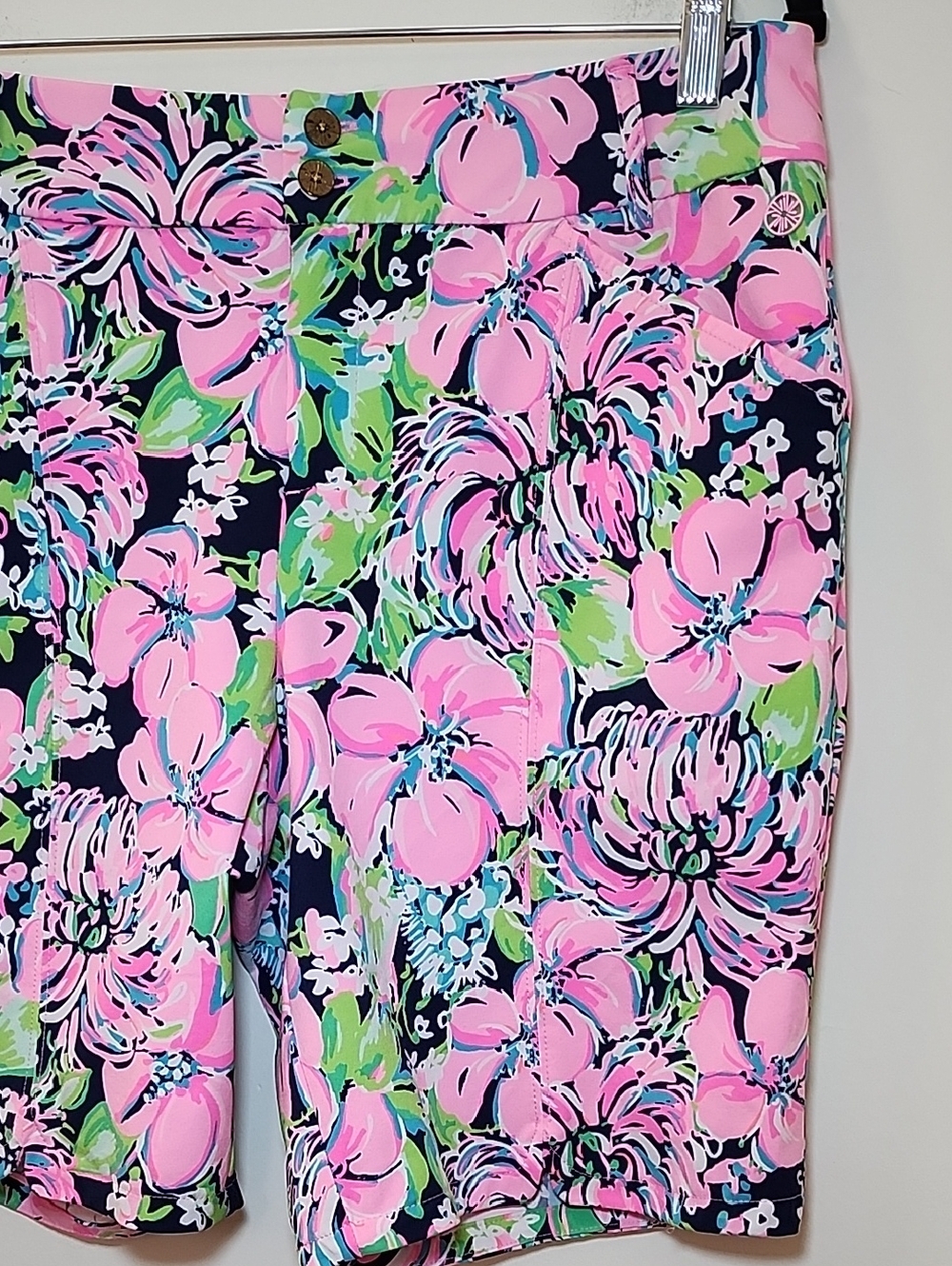 Lilly Pulitzer Luxletic Bettina UPF 50+ Navy Tall Order Bermuda Shorts Size 12 - Picture 6 of 16